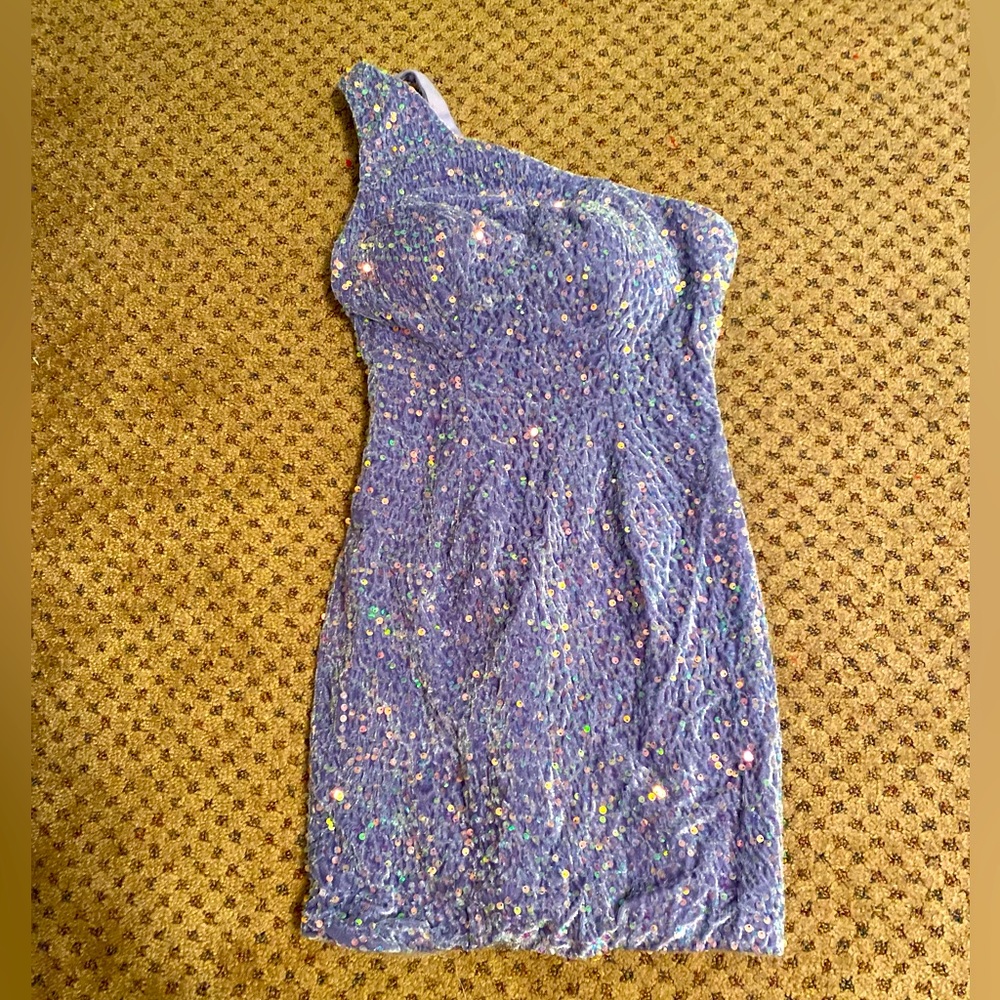 One shoulder Sparkly purple Homecoming dress.